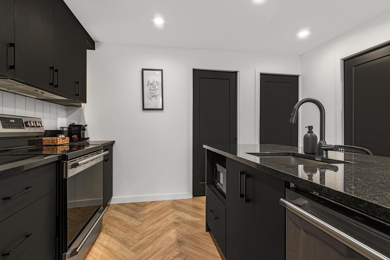 Les Appartements Du 300 Quebec City Exterior photo
